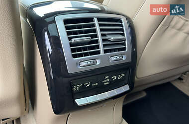 Седан Mercedes-Benz S-Class 2012 в 