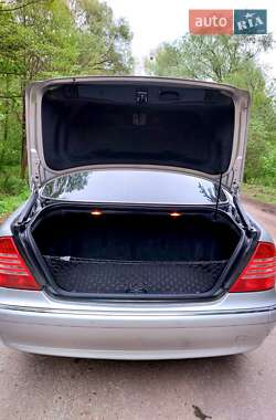 Седан Mercedes-Benz S-Class 2003 в 