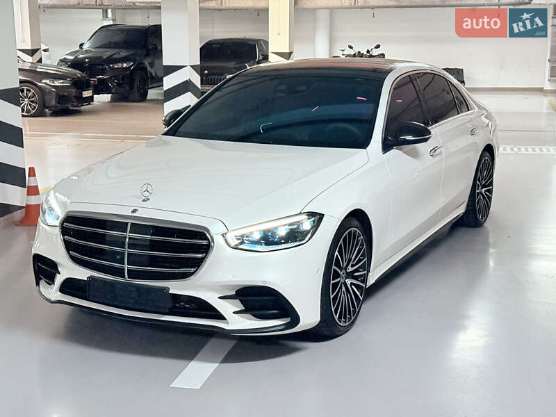 Mercedes-Benz S-Class 2021