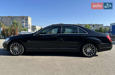 Седан Mercedes-Benz S-Class 2011 в 