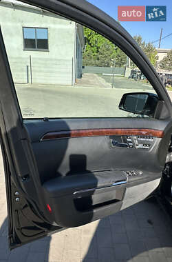 Седан Mercedes-Benz S-Class 2011 в 