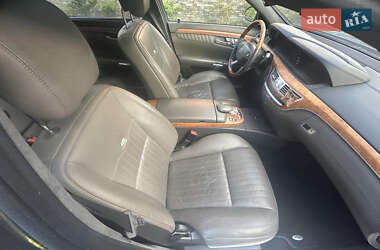 Седан Mercedes-Benz S-Class 2008 в 