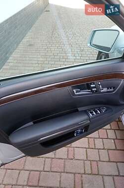 Седан Mercedes-Benz S-Class 2011 в 