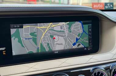 Седан Mercedes-Benz S-Class 2019 в 