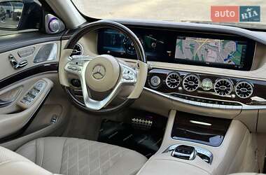 Седан Mercedes-Benz S-Class 2019 в 