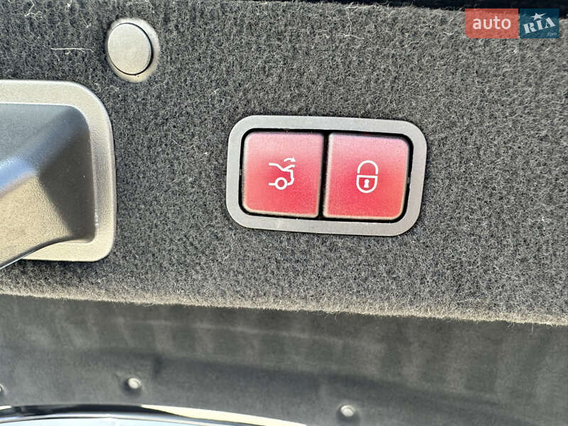 Седан Mercedes-Benz S-Class 2018 в Киеве фото 31 Седан Mercedes-Benz S-Class 2018 в Киеве