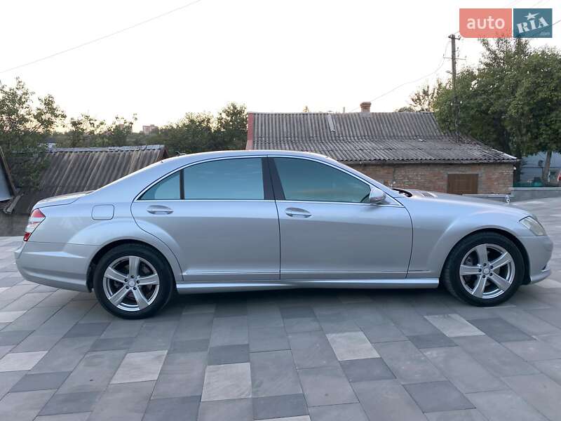 Седан Mercedes-Benz S-Class 2008 в Днепре