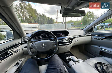 Седан Mercedes-Benz S-Class 2012 в 