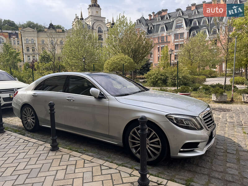Седан Mercedes-Benz S-Class 2015 в 