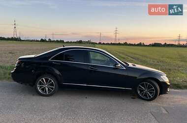 Седан Mercedes-Benz S-Class 2006 в 
