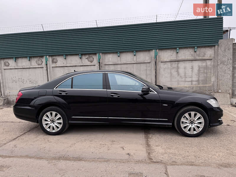 Седан Mercedes-Benz S-Class 2012 в Одессе