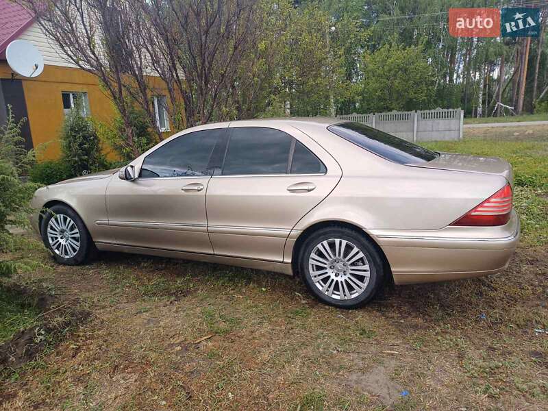 Седан Mercedes-Benz S-Class 2003 в 