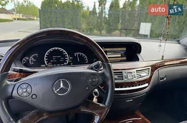 Седан Mercedes-Benz S-Class 2012 в 