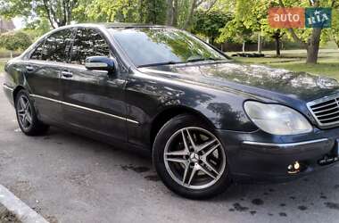 Седан Mercedes-Benz S-Class 2000 в 