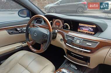 Седан Mercedes-Benz S-Class 2008 в 