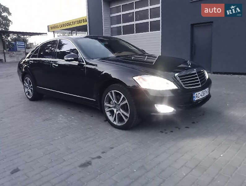 Седан Mercedes-Benz S-Class 2006 в Луцьку