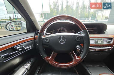 Седан Mercedes-Benz S-Class 2008 в 