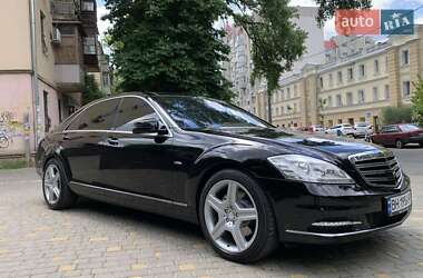 Седан Mercedes-Benz S-Class 2010 в 