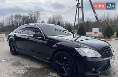 Седан Mercedes-Benz S-Class 2006 в Черновцах