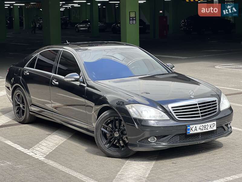 Седан Mercedes-Benz S-Class 2007 в 