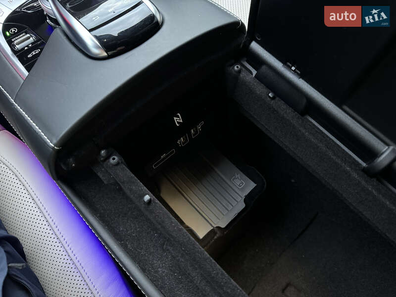 Седан Mercedes-Benz S-Class 2019 в Днепре