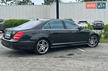 Седан Mercedes-Benz S-Class 2013 в 
