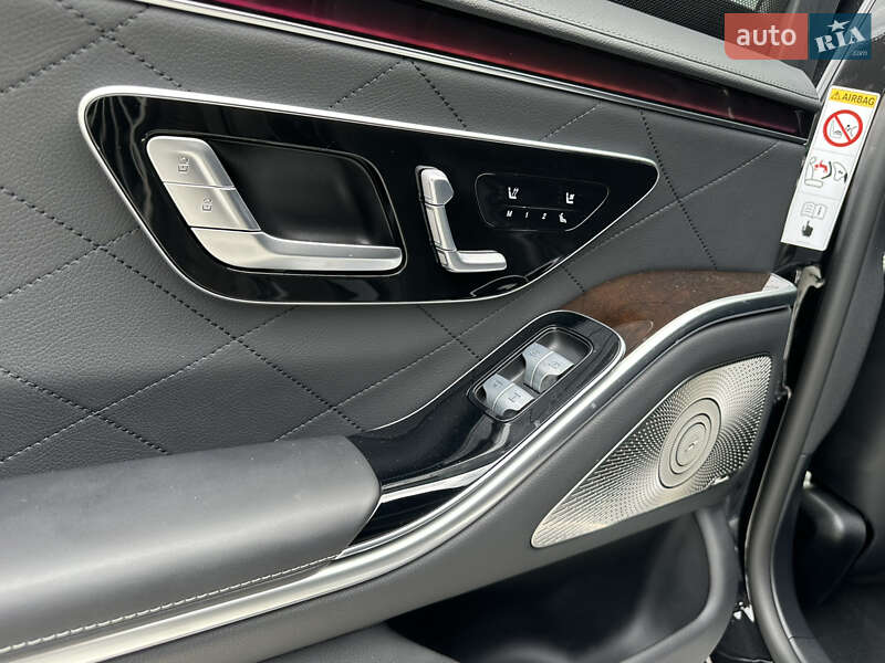 Седан Mercedes-Benz S-Class 2023 в Києві