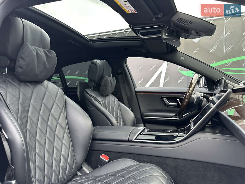 Седан Mercedes-Benz S-Class 2023 в Києві