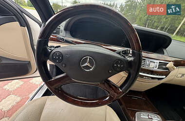 Седан Mercedes-Benz S-Class 2012 в 