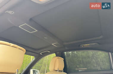 Седан Mercedes-Benz S-Class 2012 в 