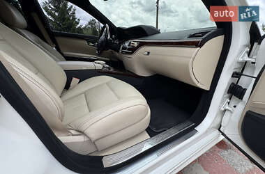 Седан Mercedes-Benz S-Class 2012 в 