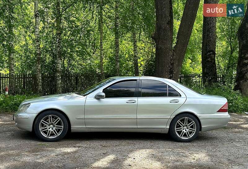 Седан Mercedes-Benz S-Class 2000 в 