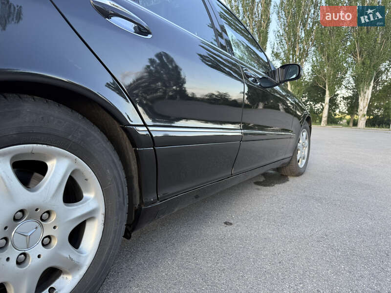 Седан Mercedes-Benz S-Class 2000 в Дніпрі