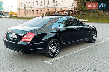 Седан Mercedes-Benz S-Class 2011 в 