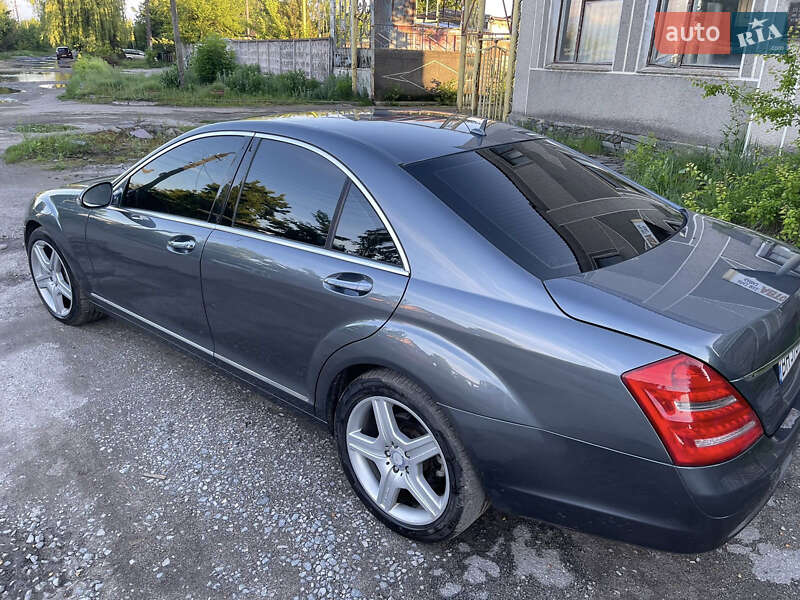 Седан Mercedes-Benz S-Class 2007 в Коростышеве