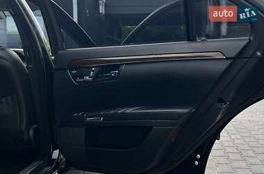 Седан Mercedes-Benz S-Class 2010 в 