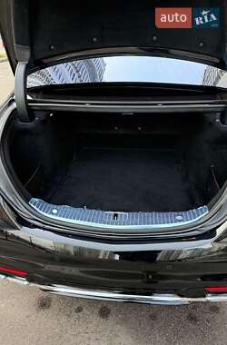 Седан Mercedes-Benz S-Class 2014 в 