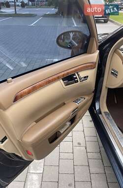 Седан Mercedes-Benz S-Class 2007 в 