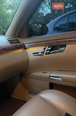 Седан Mercedes-Benz S-Class 2007 в 