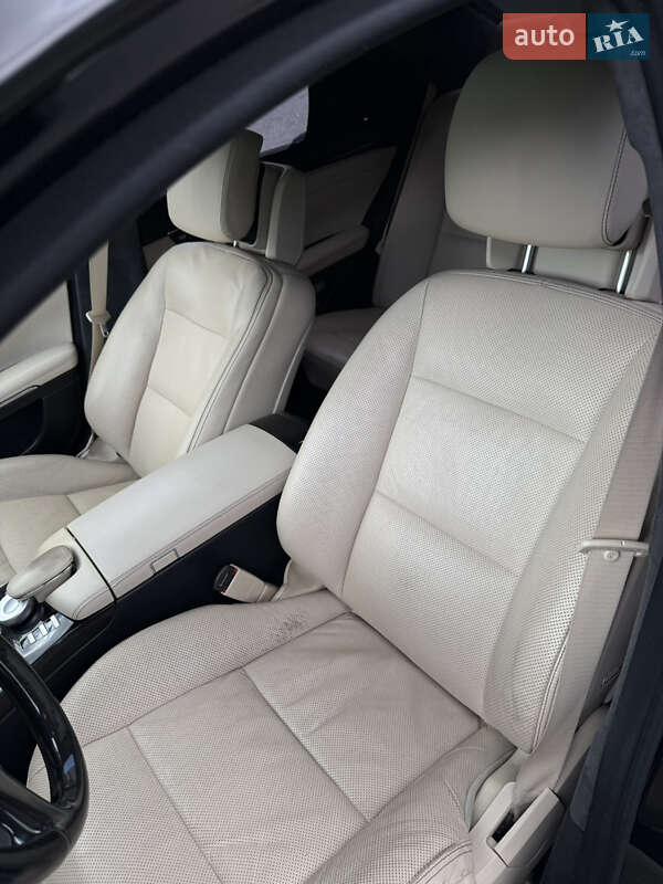 Седан Mercedes-Benz S-Class 2012 в Хмельницком