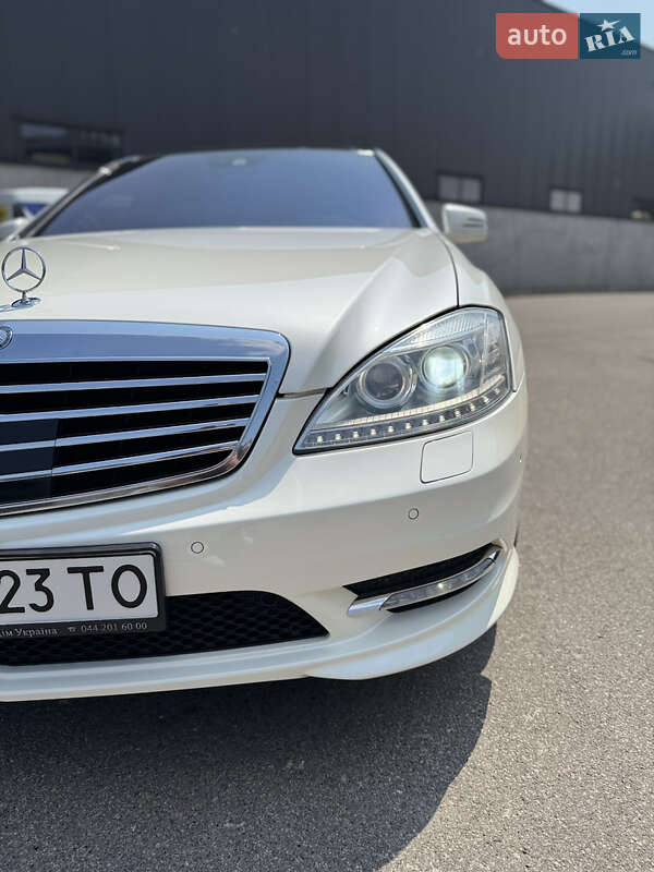 Седан Mercedes-Benz S-Class 2012 в Киеве