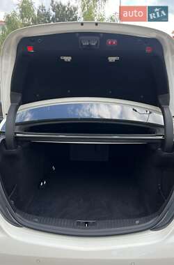 Седан Mercedes-Benz S-Class 2013 в 