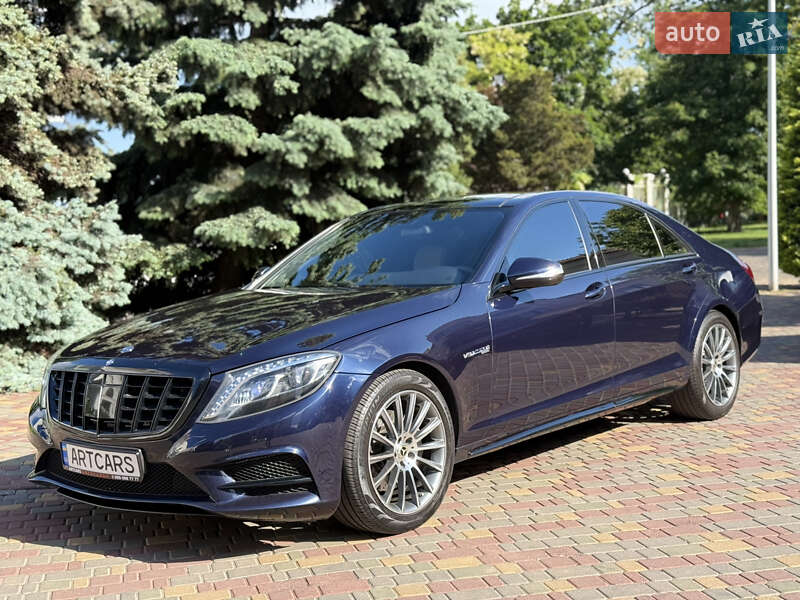 Mercedes-Benz S-Class 2006