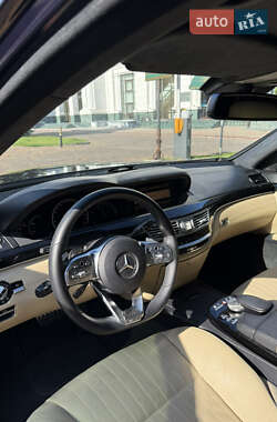 Седан Mercedes-Benz S-Class 2006 в 