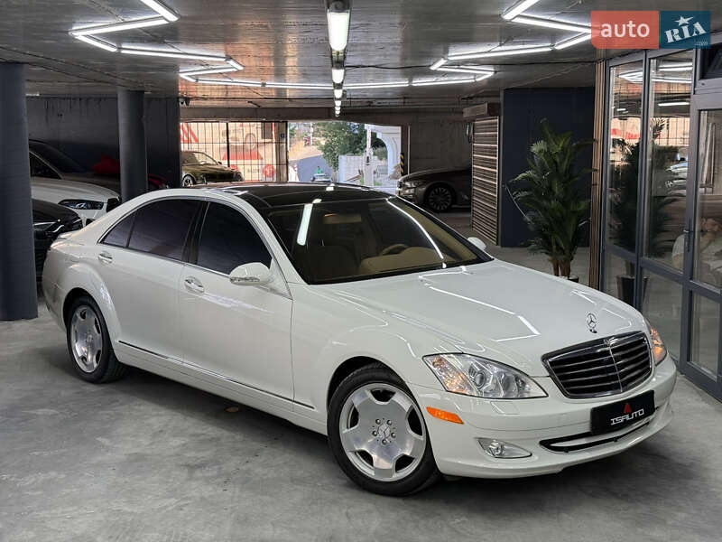Mercedes-Benz S-Class 2007