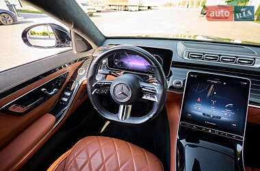 Седан Mercedes-Benz S-Class 2021 в 
