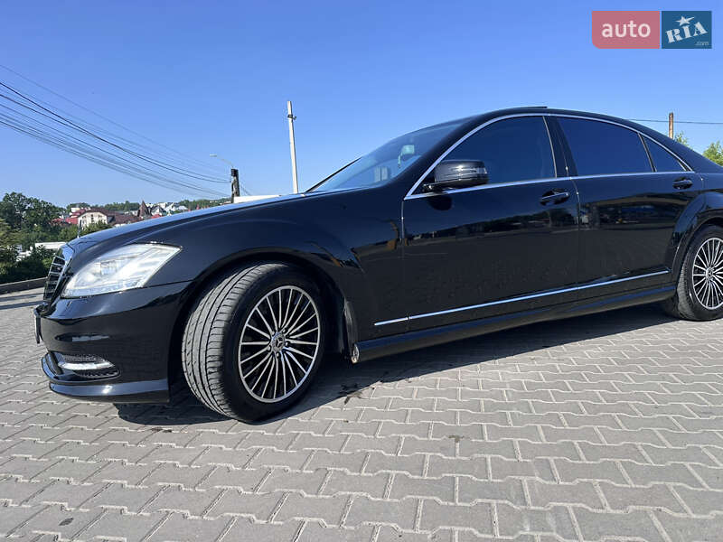 Mercedes-Benz S-Class 2008