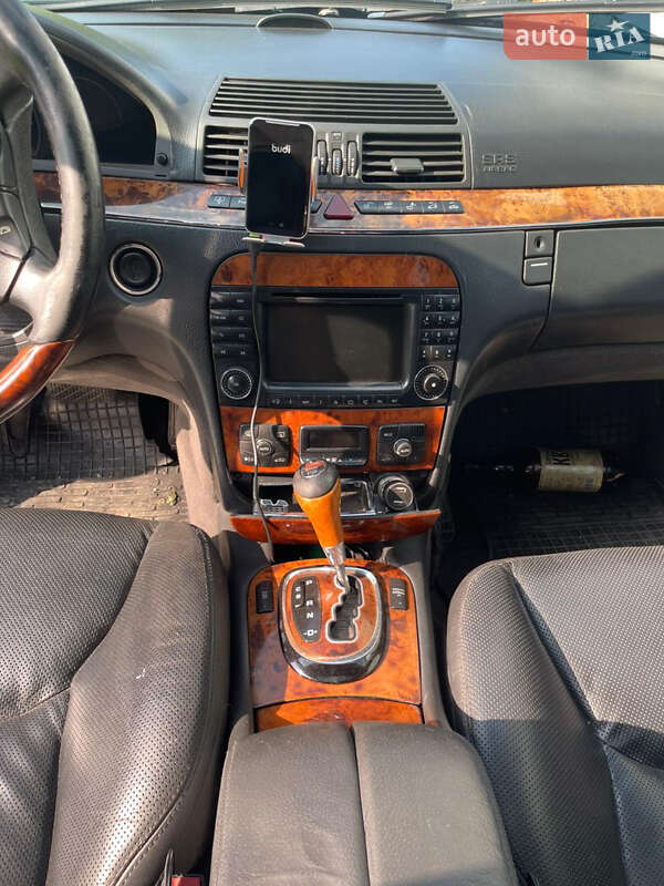 Седан Mercedes-Benz S-Class 2003 в Снятине