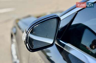 Седан Mercedes-Benz S-Class 2019 в 