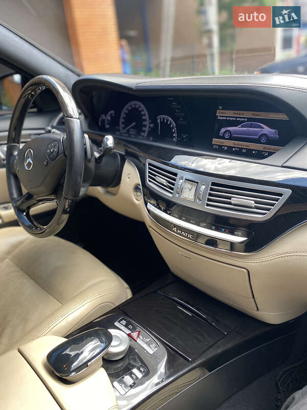 Седан Mercedes-Benz S-Class 2011 в Киеве